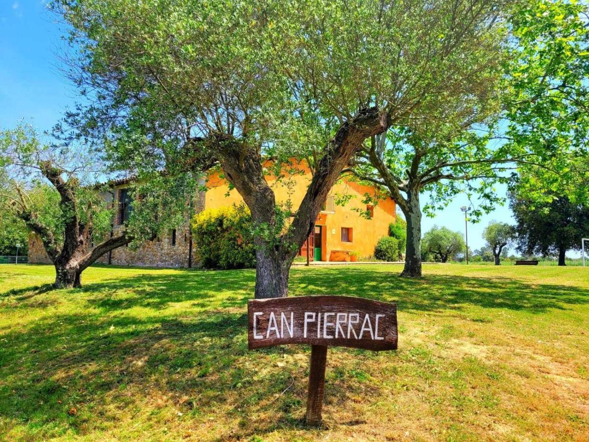 Masia Para Grupos Con Piscina Privada28 Pax Cabanelles Buitenkant foto