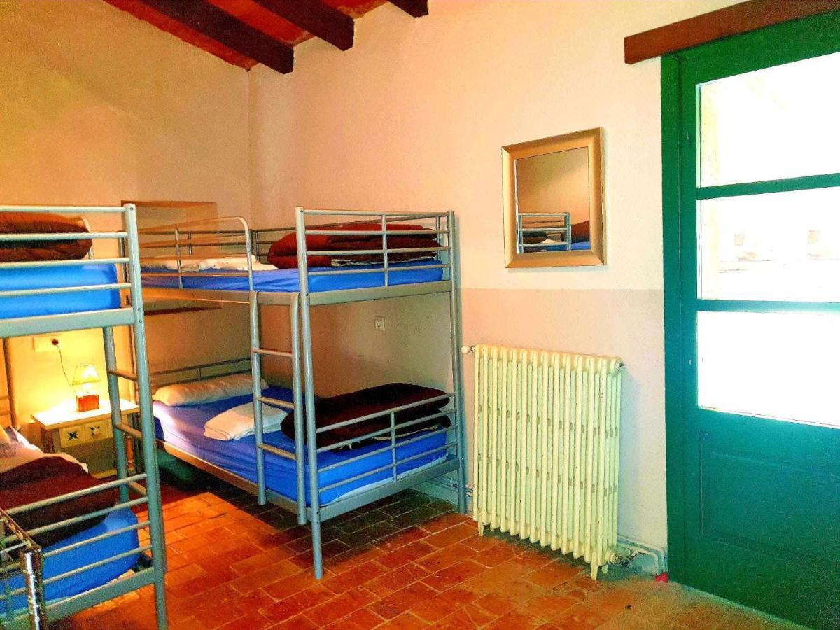 Masia Para Grupos Con Piscina Privada28 Pax Cabanelles Buitenkant foto