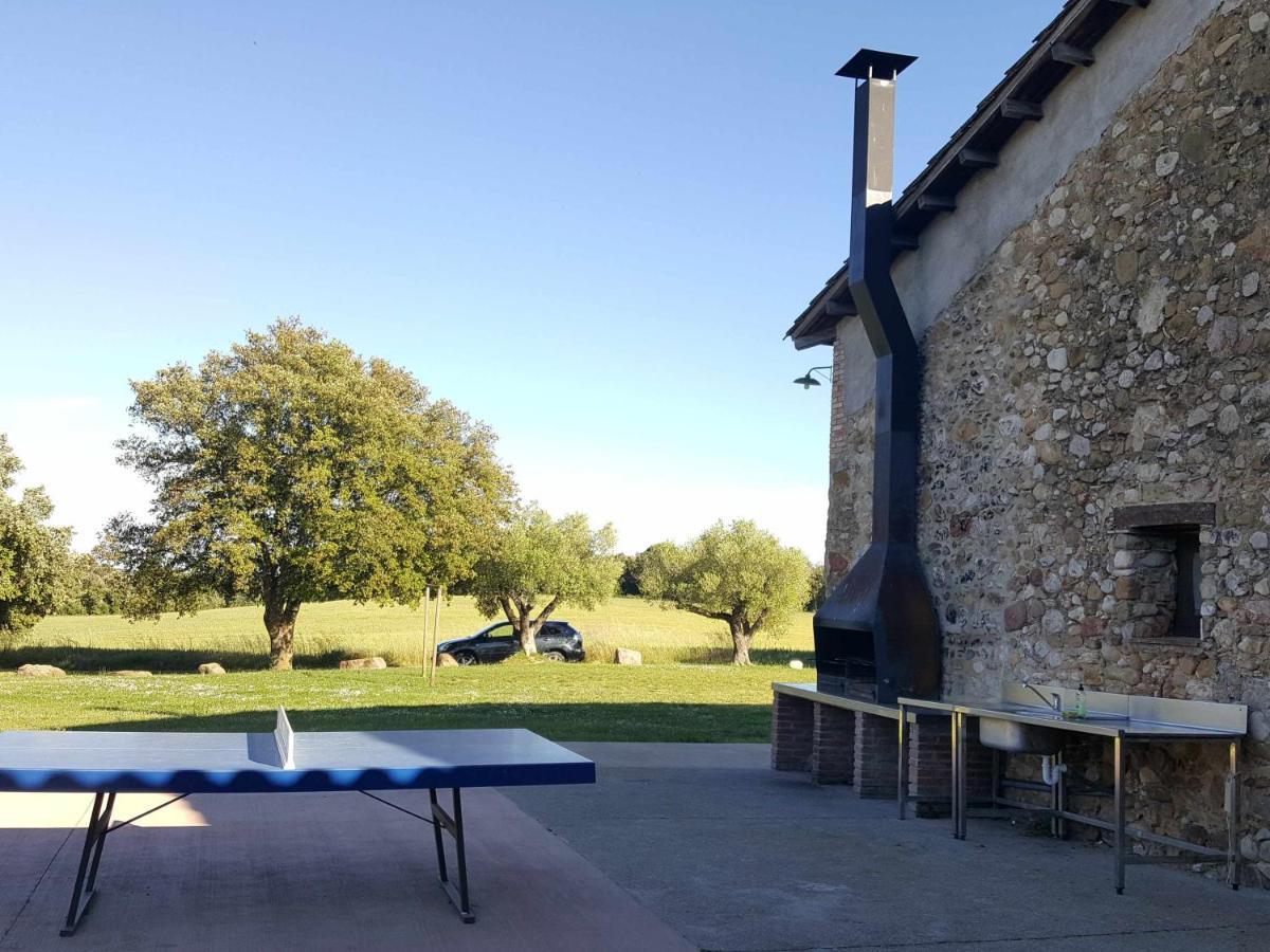 Masia Para Grupos Con Piscina Privada28 Pax Cabanelles Buitenkant foto