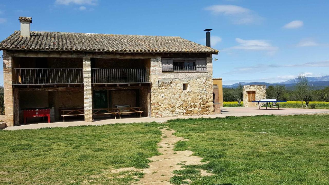 Masia Para Grupos Con Piscina Privada28 Pax Cabanelles Buitenkant foto
